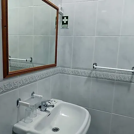 Ξενοδοχείο με διαμερίσματα Ii
