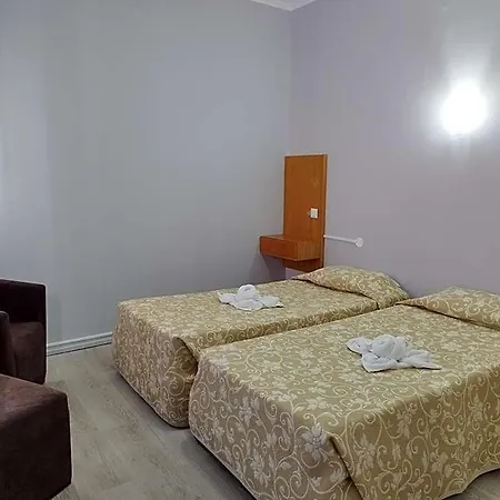 Ξενοδοχείο με διαμερίσματα Ii 3*