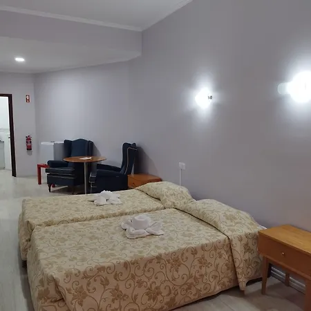 Ii Aparthotel 3*
